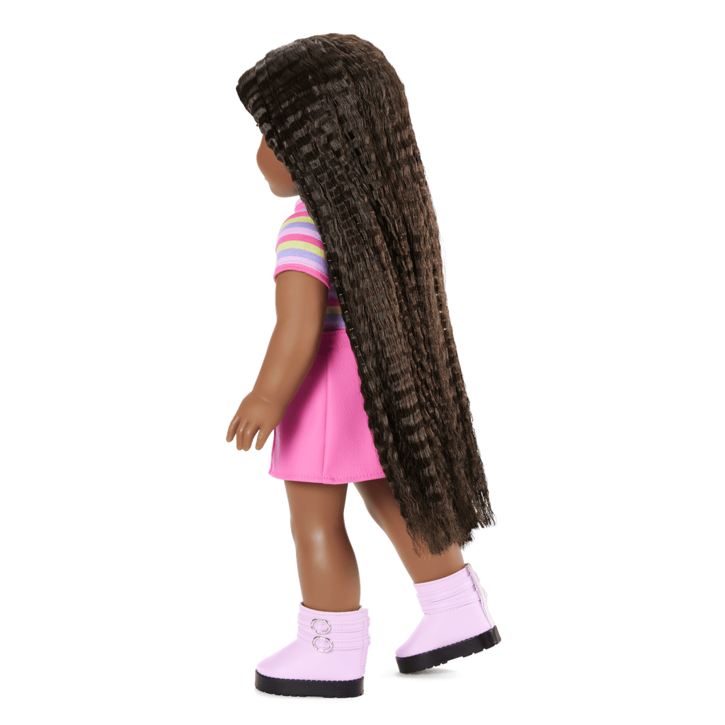 Long Hair Looks™ by Truly Me™ 18-inch Doll #135 & hair accessories E9