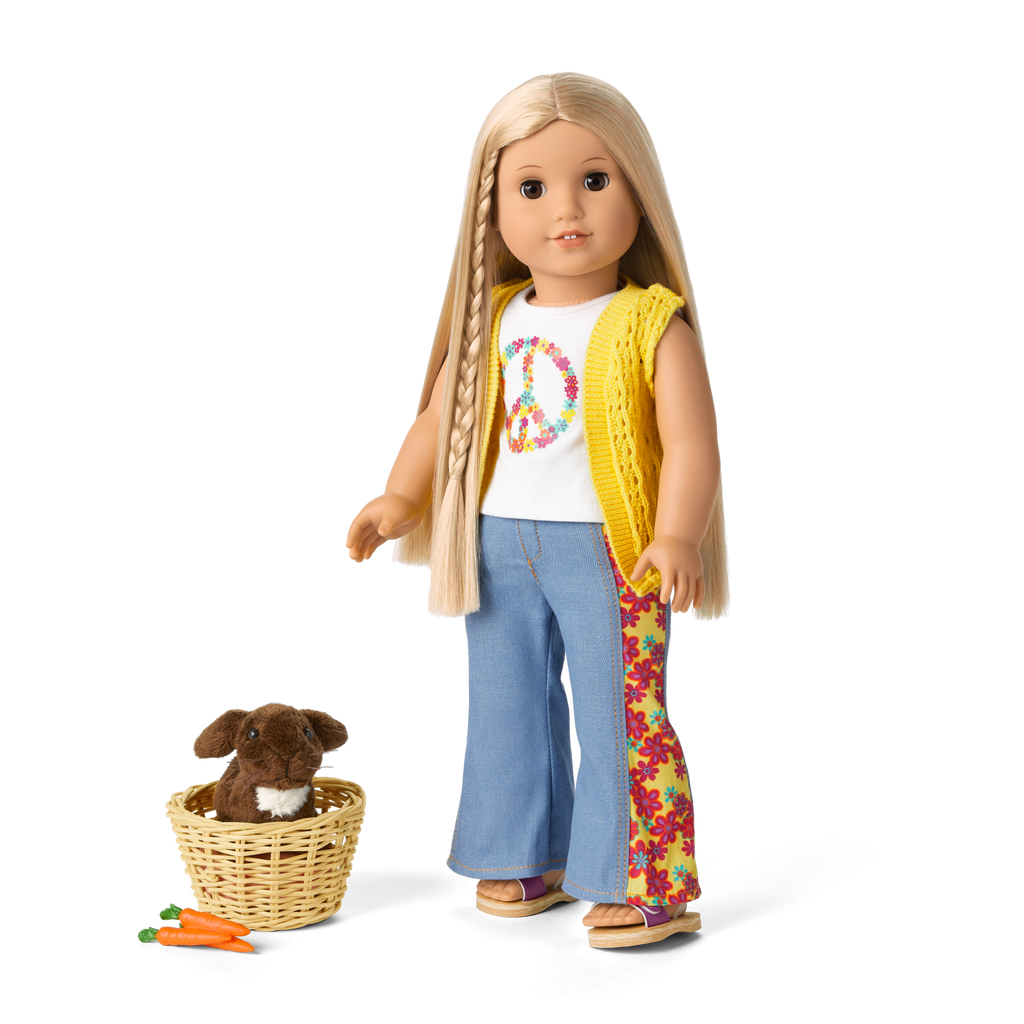 Julie’s™ Bunny, Nutmeg (Historical Characters) C7