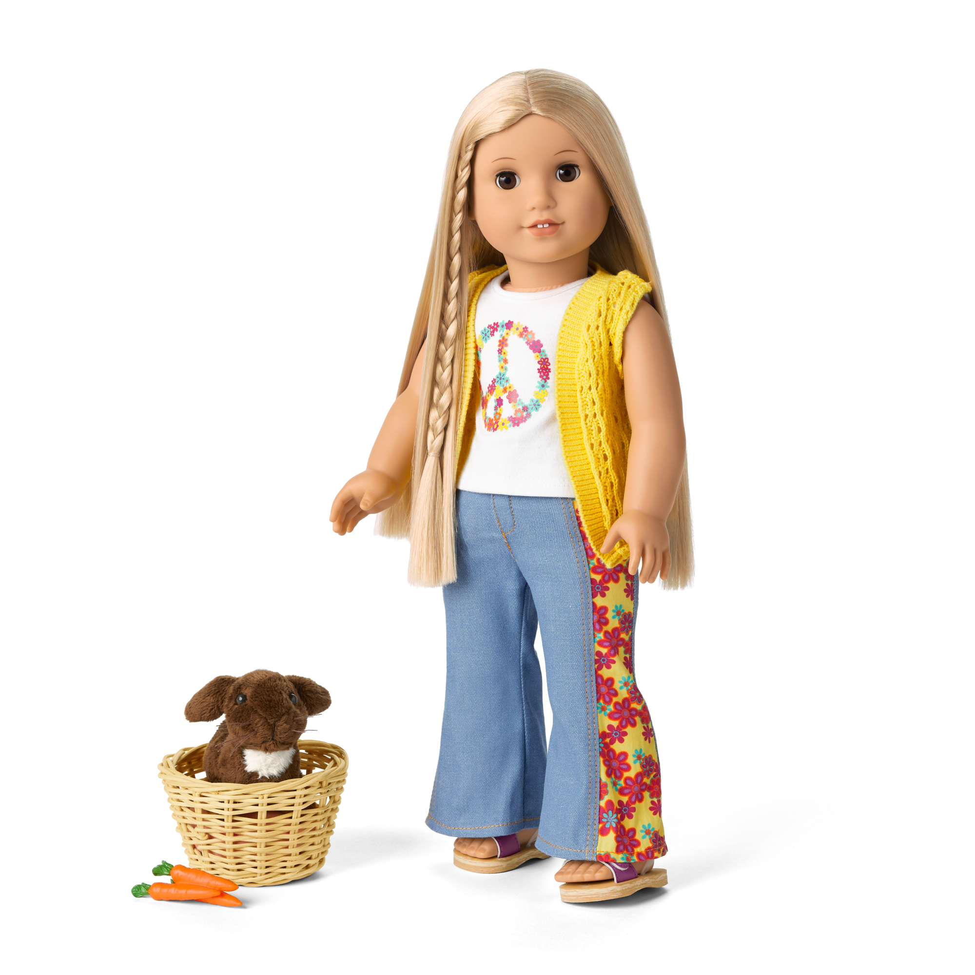 Julie’s™ Bunny, Nutmeg (Historical Characters) C7