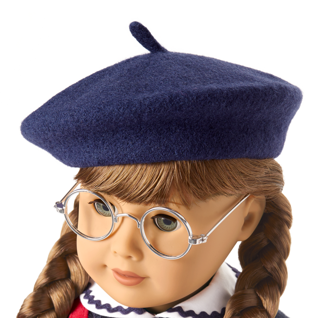 Molly McIntire™ 18-inch Doll, Book & Accessories (Historical Characters) C6