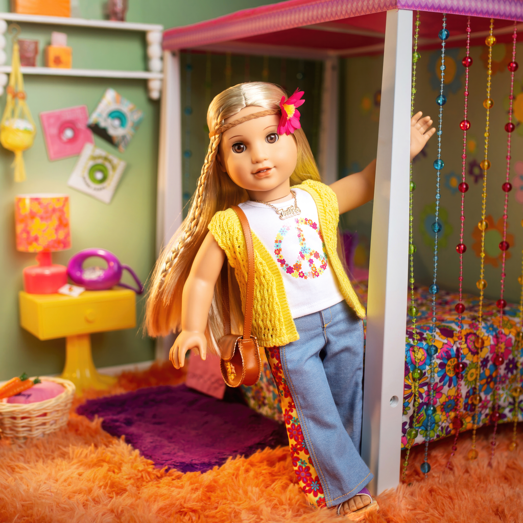 Julie™ 18-inch Doll & Journal (Historical Characters) C0