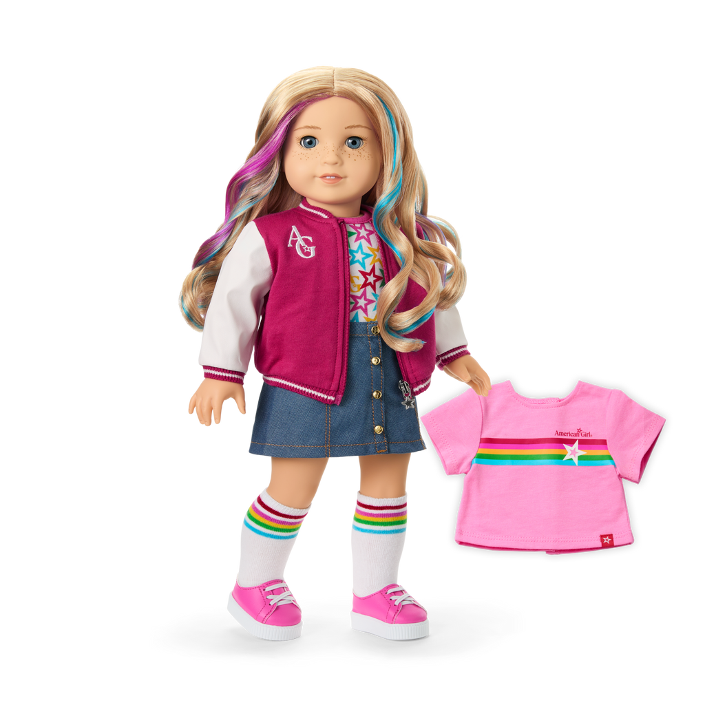 Truly Me™ 18-inch Doll #110 with wavy blonde hair A5