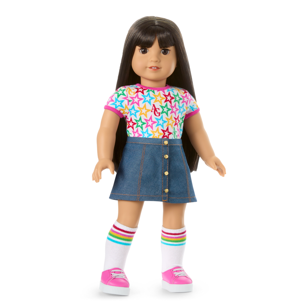 Truly Me™ 18-inch Doll #130 with straight black-brown hair C1