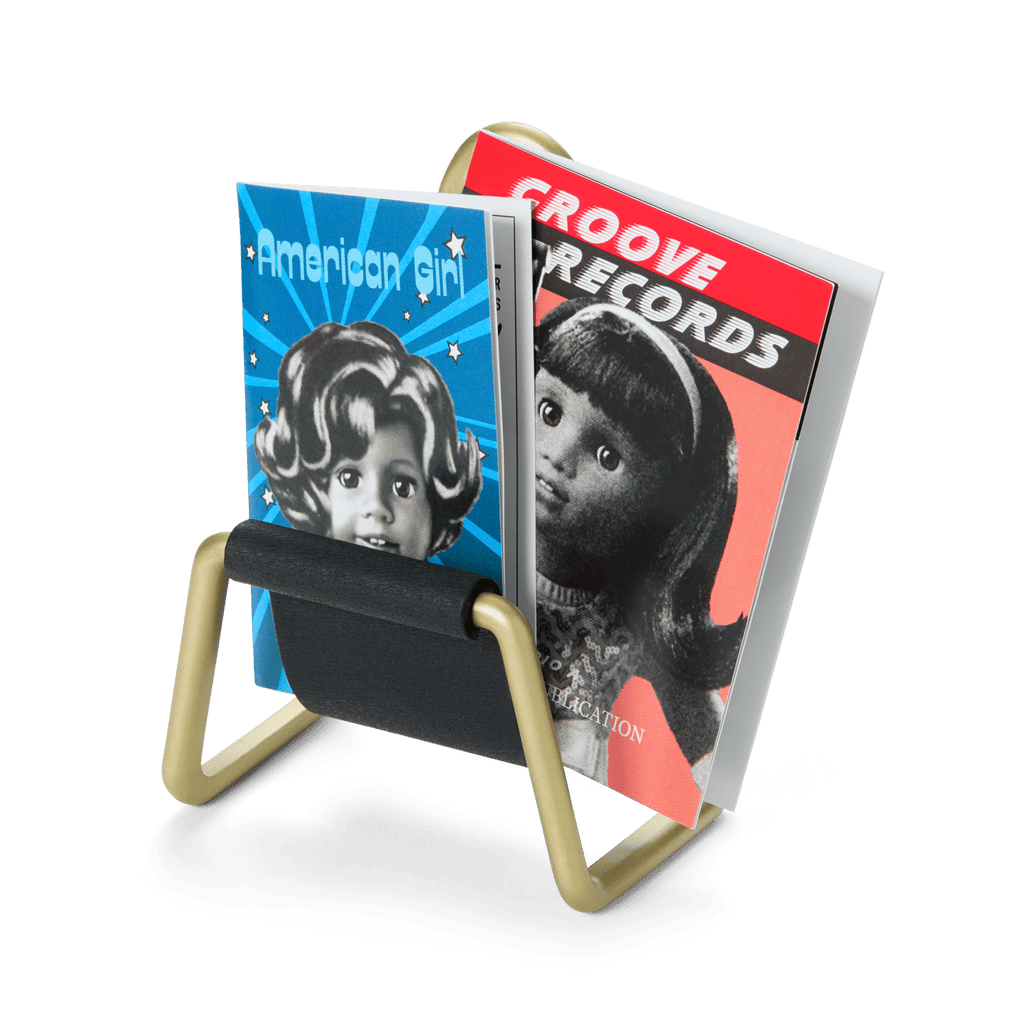 Melody’s™ Salon Chair & Accessories for 18-inch Dolls (Historical Characters) D3