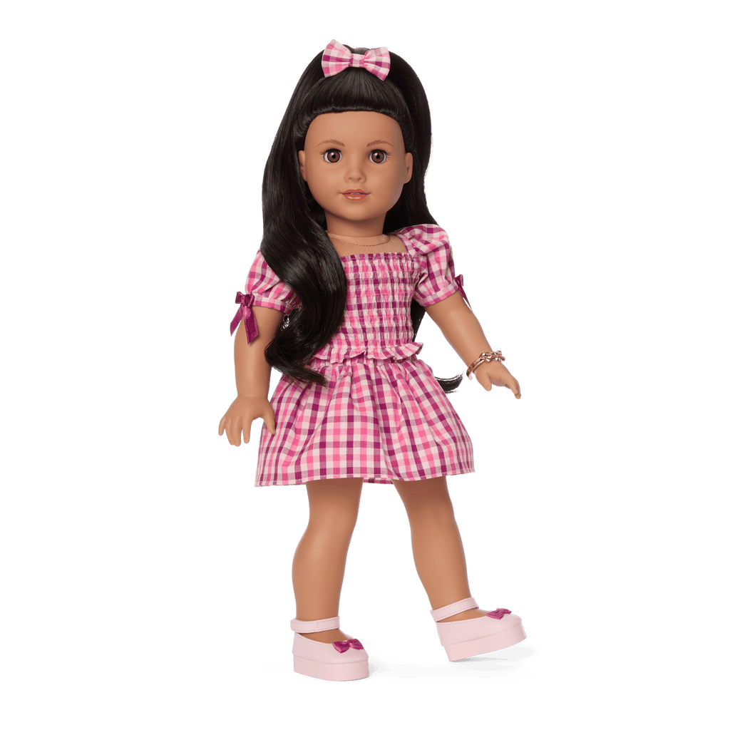 Raquel Reyes™ Gift Set (Girl of the Year™ 2026) A8