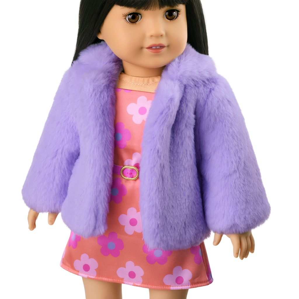 Truly Me™ #130 Doll & Day of Fun All-in-One Set B8