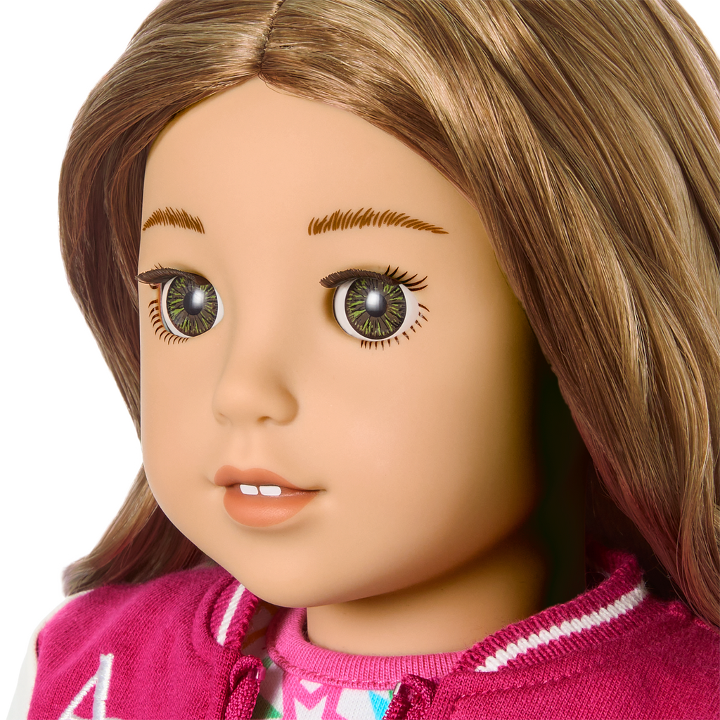 Truly Me™ 18-inch Doll #118 with curly caramel hair F9
