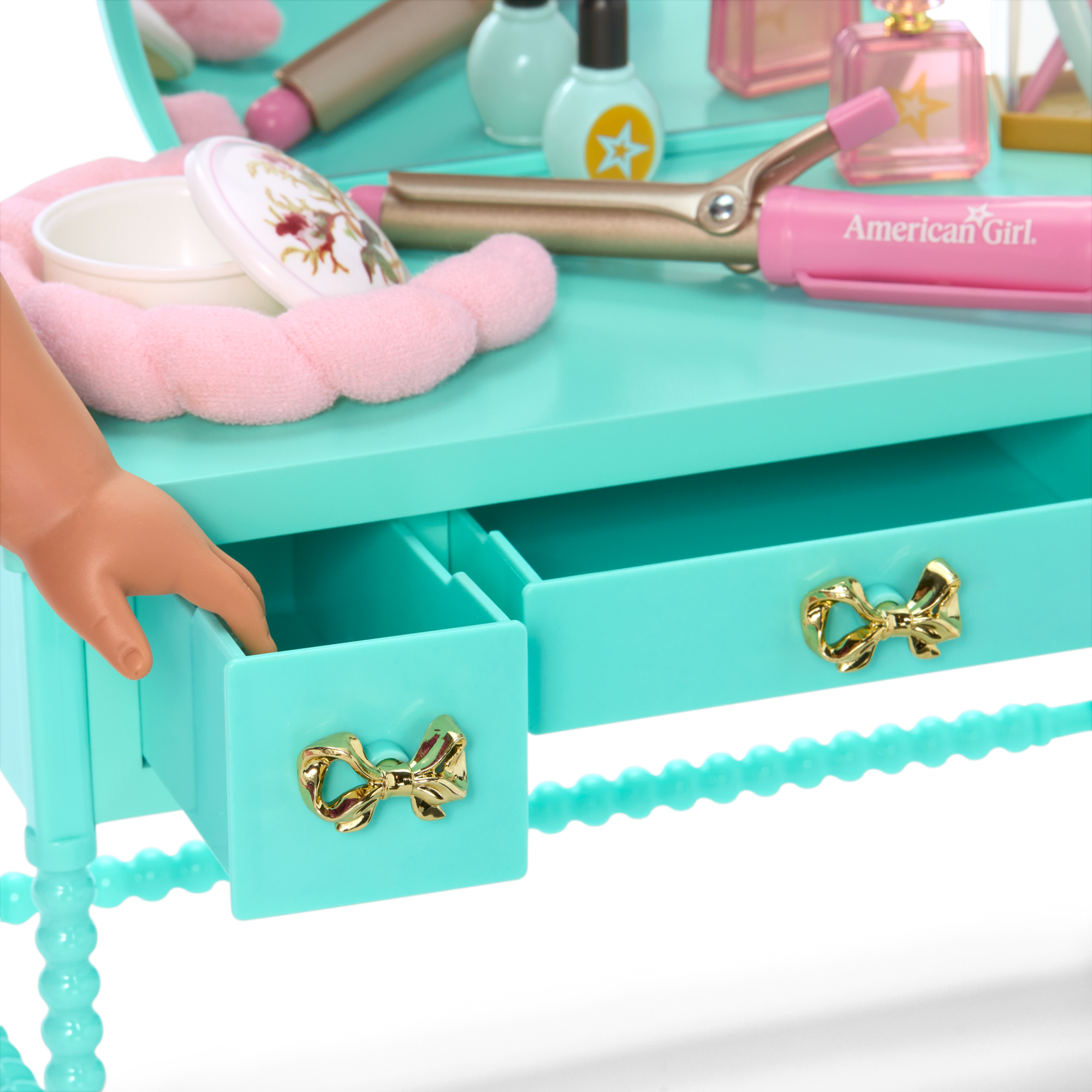 Raquel’s™ Vintage Vanity for 18-inch Dolls (Girl of the Year™ 2026) A4