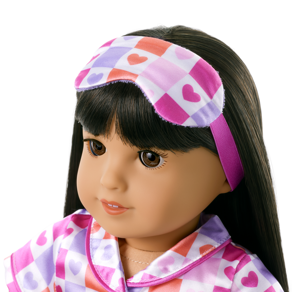 Truly Me™ #130 Doll & Day of Fun All-in-One Set B8
