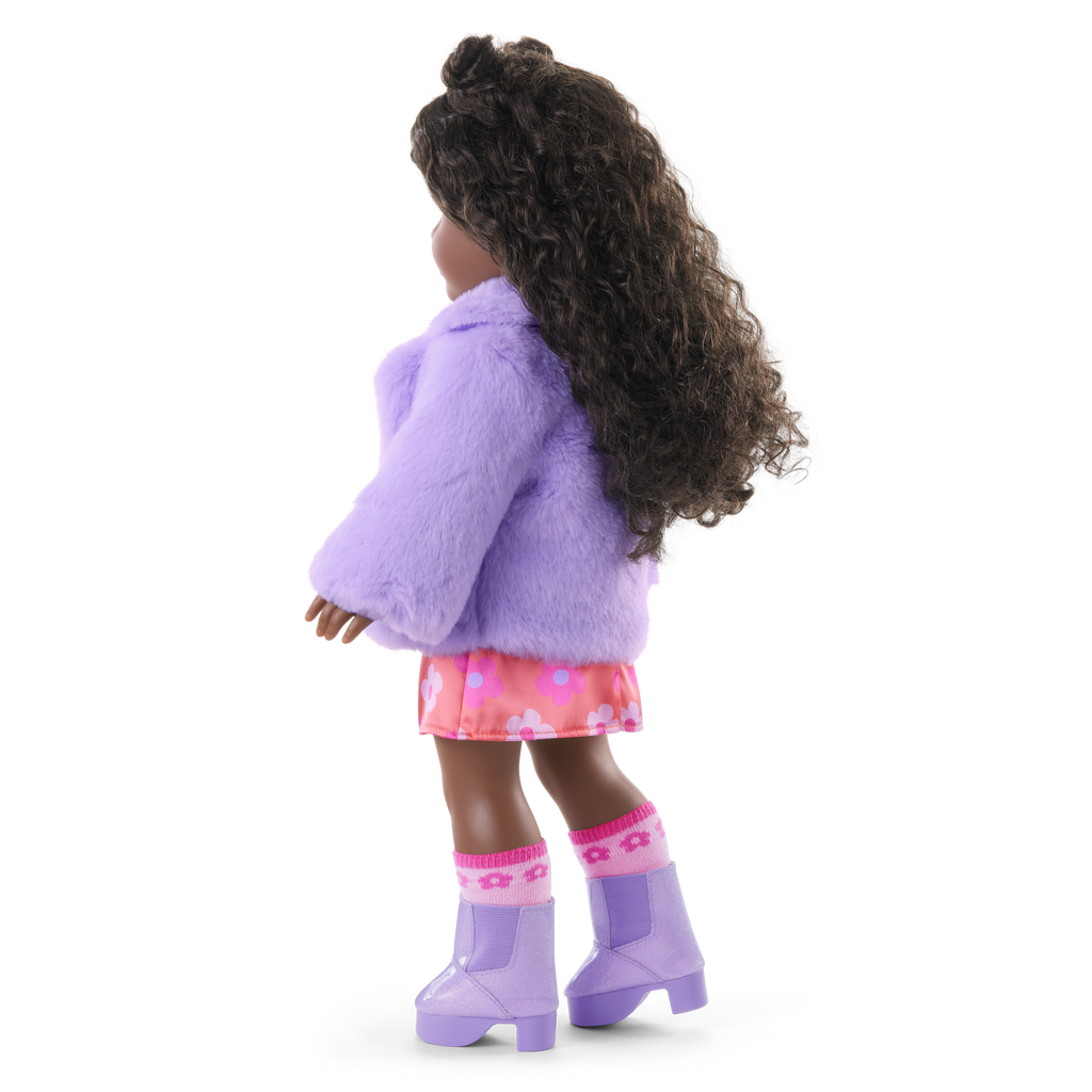 Truly Me™ #127 Doll & Day of Fun All-in-One Set C8