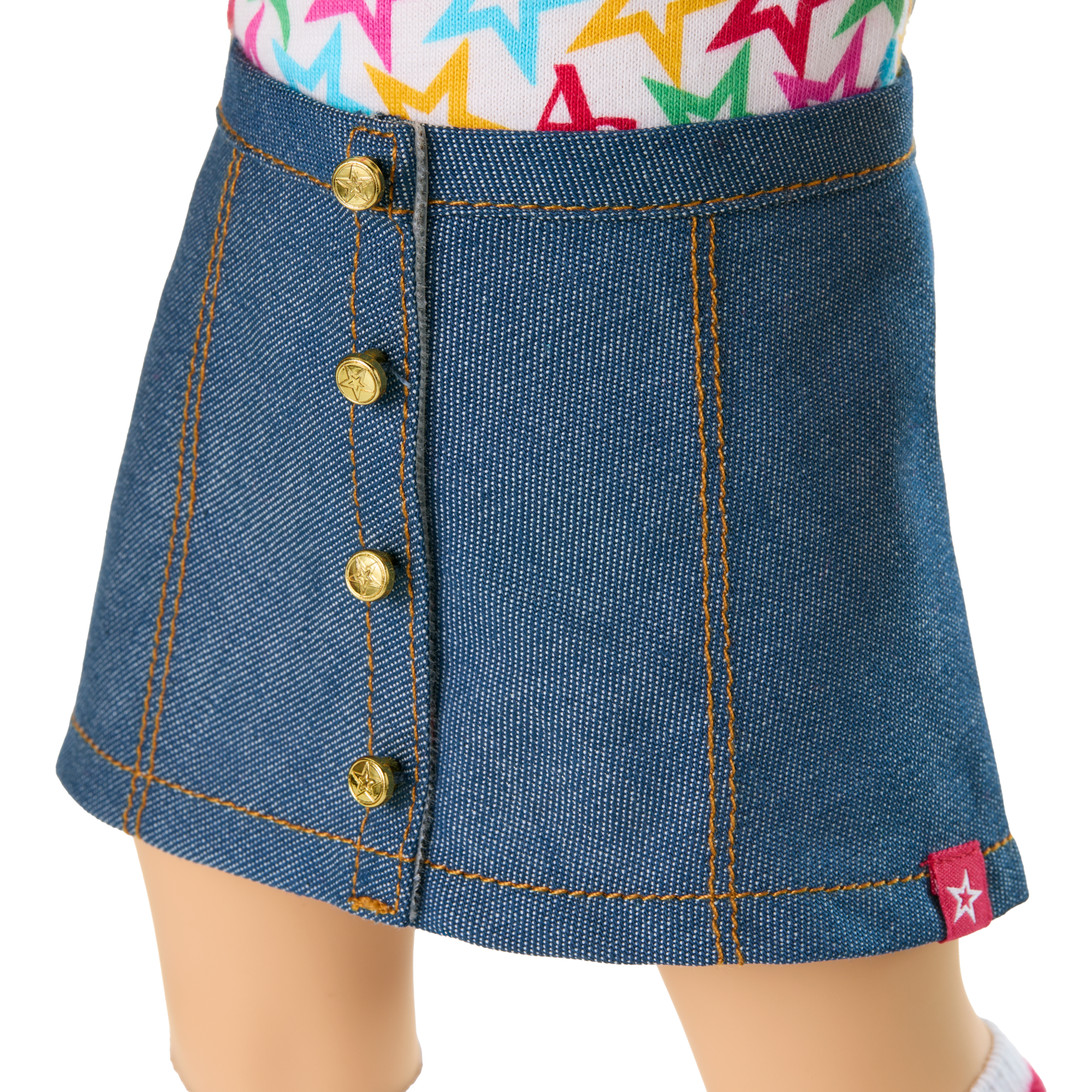 Truly Me™ 18-inch Doll #118 with curly caramel hair F9