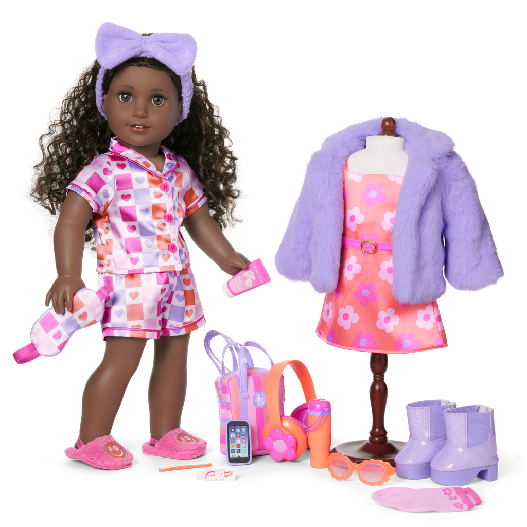 Truly Me™ #127 Doll & Day of Fun All-in-One Set C8