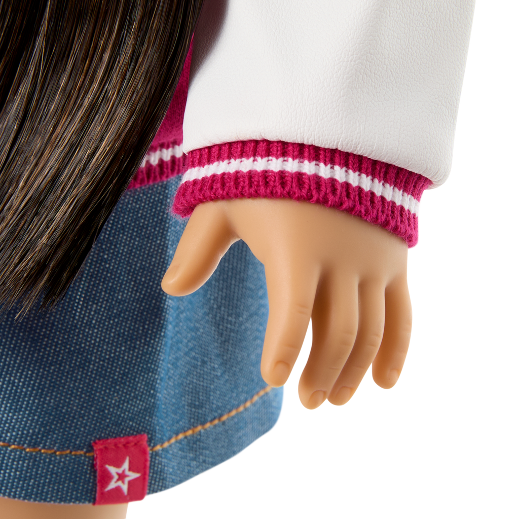 Truly Me™ 18-inch Doll #130 with straight black-brown hair C1