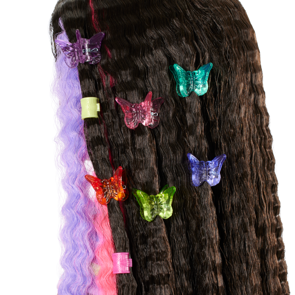 Long Hair Looks™ by Truly Me™ 18-inch Doll #135 & hair accessories E9