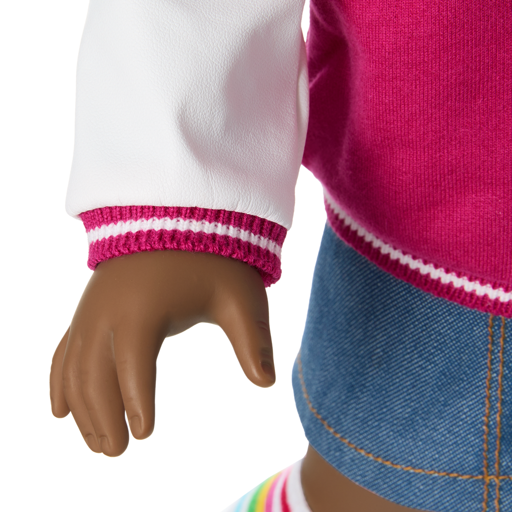 Truly Me™ 18-inch Doll #112 with curly dark-brown hair E2