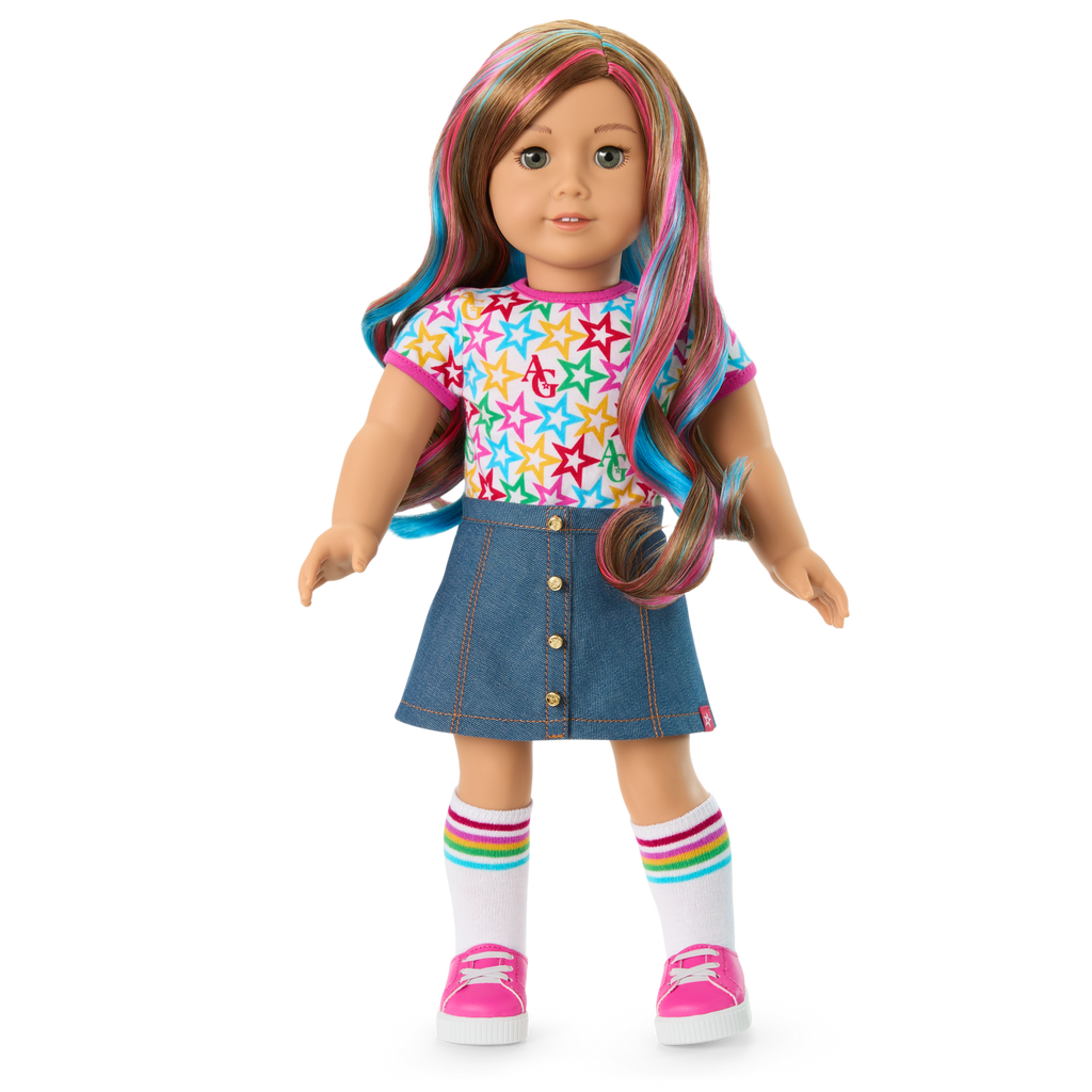 Truly Me™ 18-inch Doll #101 with wavy caramel hair C1