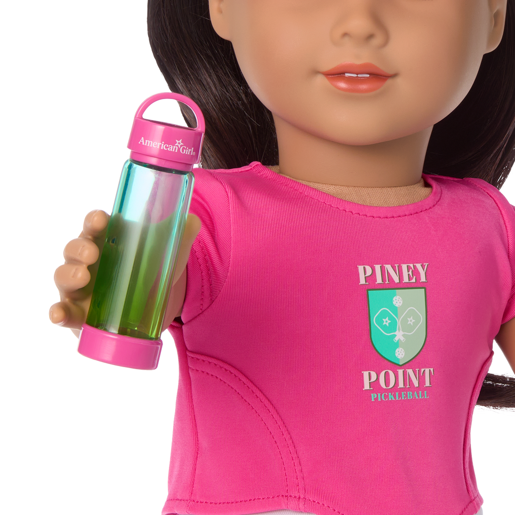 Raquel's™ Pickleball Bag & Paddle Set for 18-inch Dolls (Girl of the Year™ 2026) E8