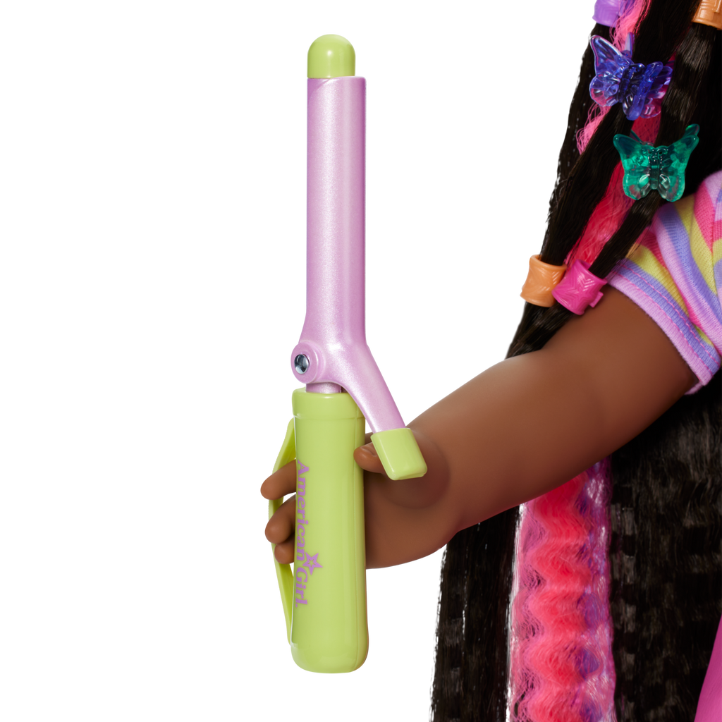 Long Hair Looks™ by Truly Me™ 18-inch Doll #135 & hair accessories E9