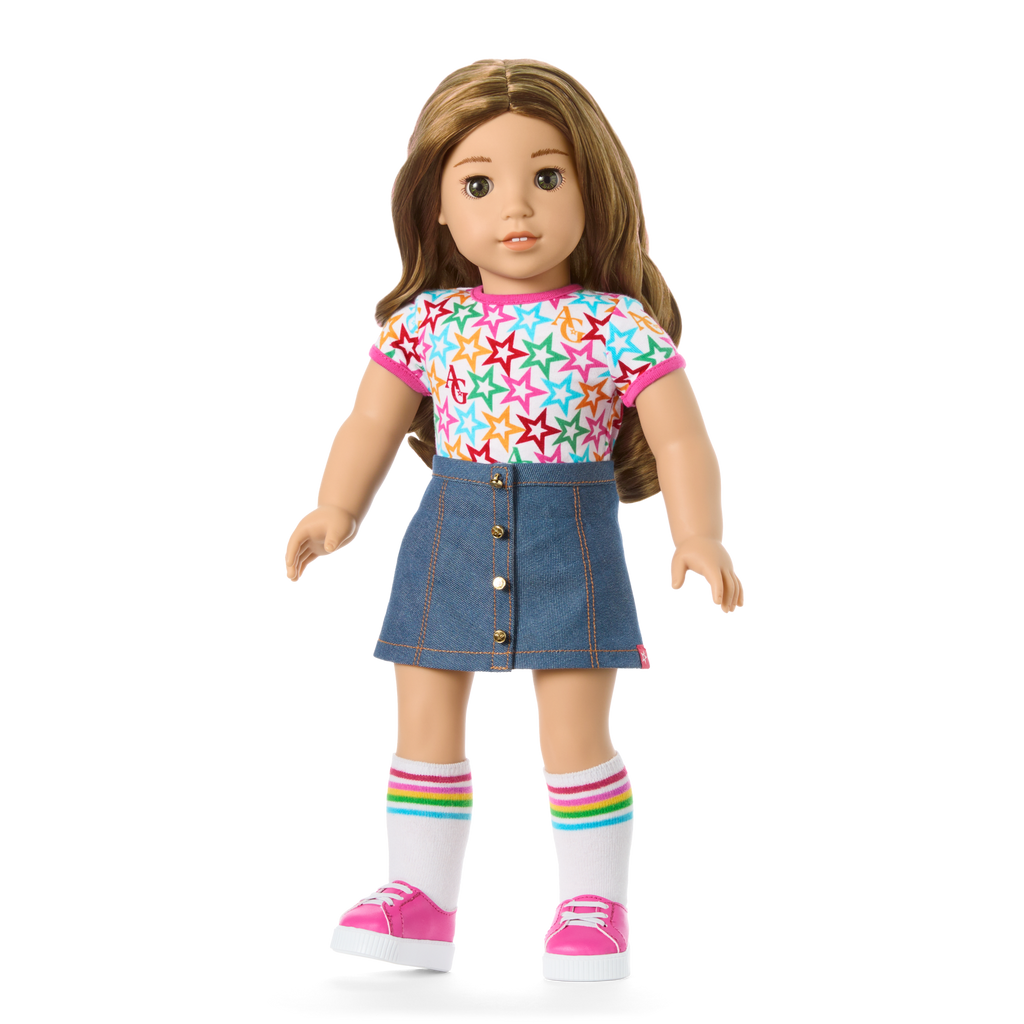 Truly Me™ 18-inch Doll #118 with curly caramel hair F9