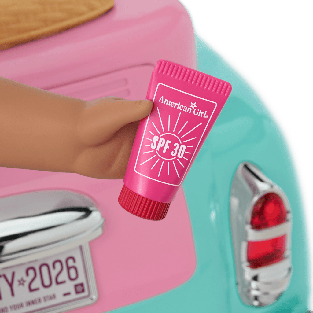 Raquel's™ Seaside Car for 18-inch Dolls (Girl of the Year™ 2026) D7