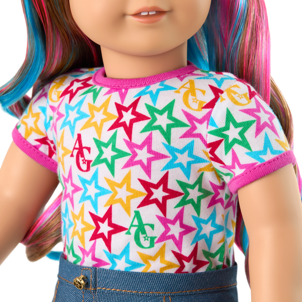 Truly Me™ 18-inch Doll #101 with wavy caramel hair C1