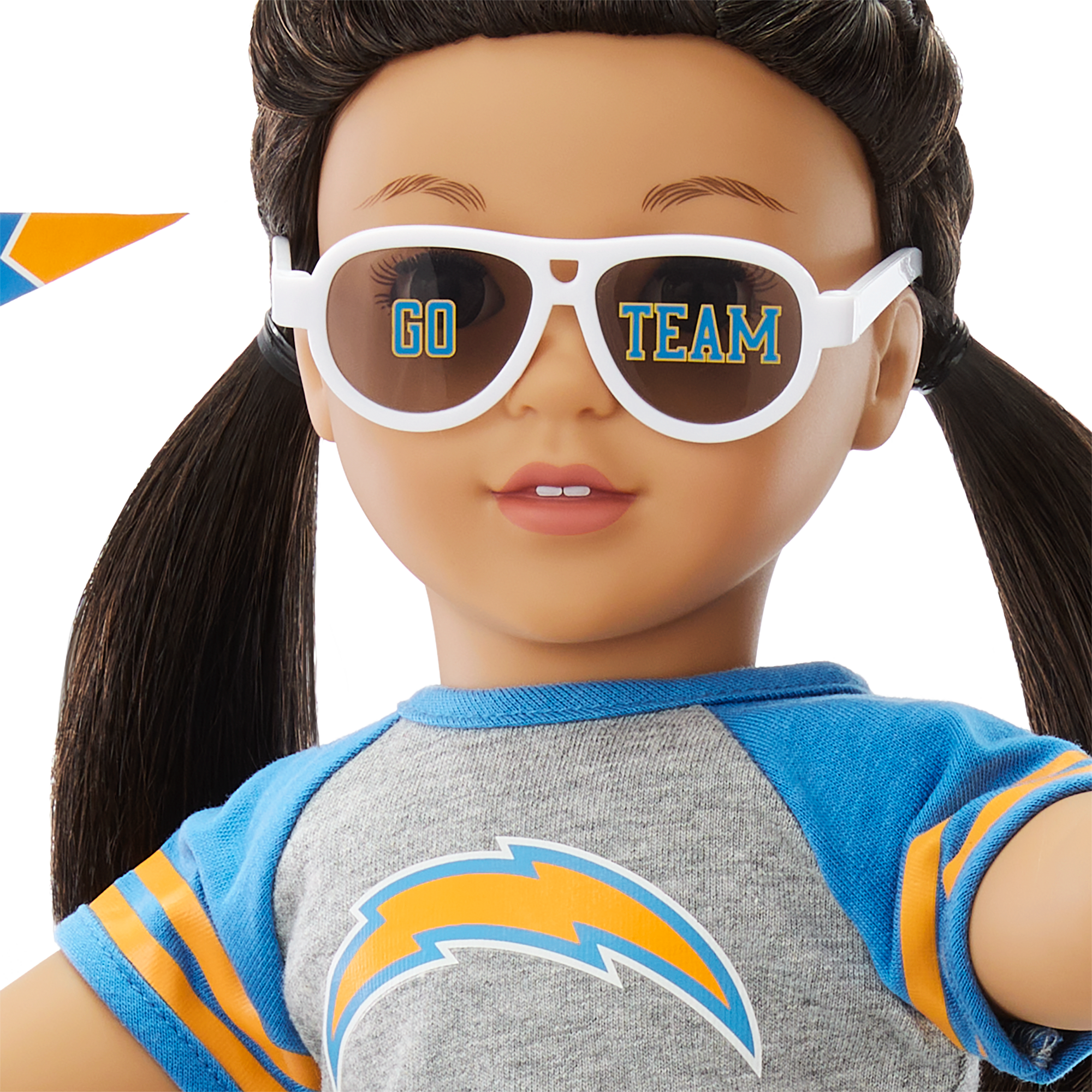 American Girl® x NFL Los Angeles Chargers Fan Outfit & Accessories for 18-inch Dolls F9