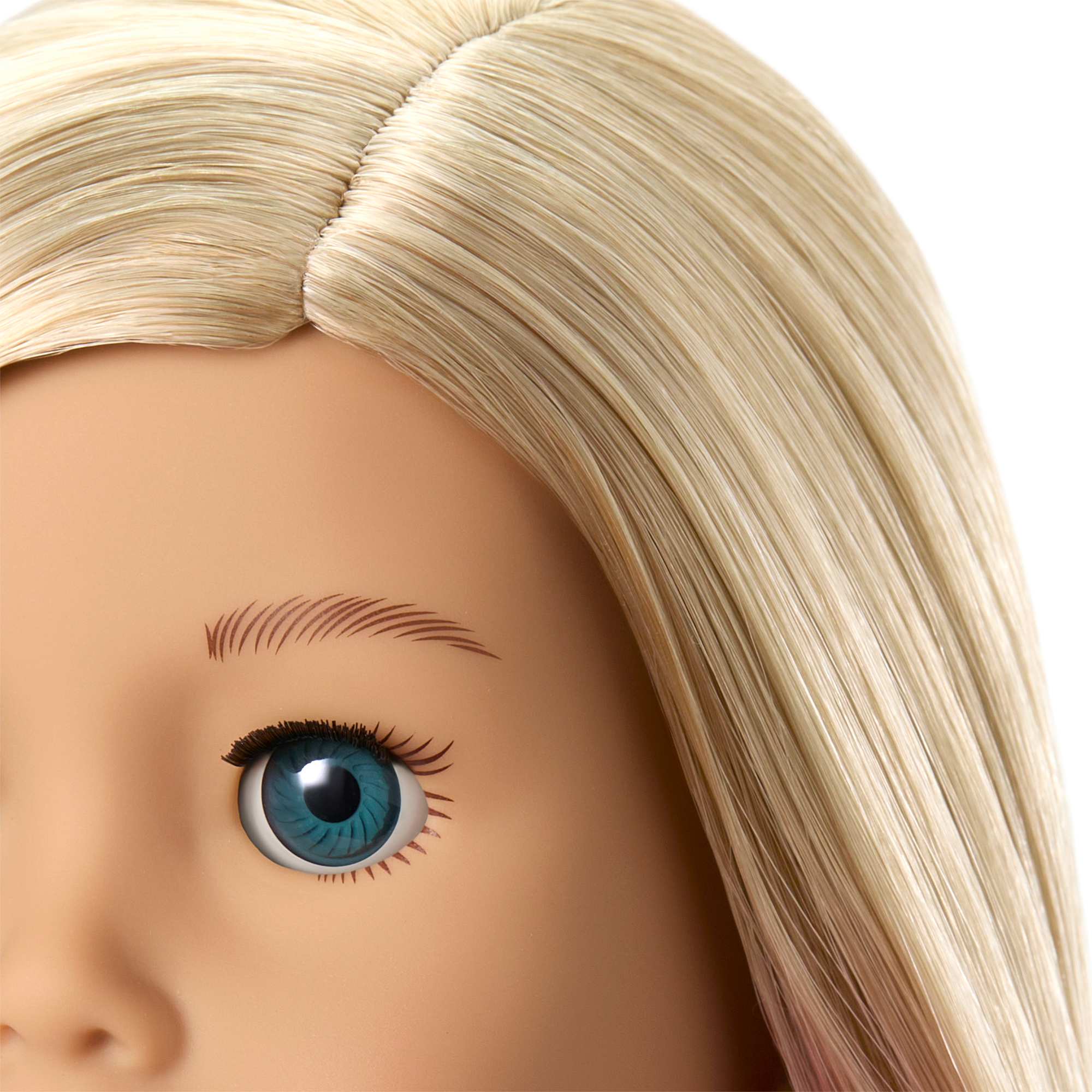 Truly Me™ 18-inch Doll #100 with straight layered blonde hair B7