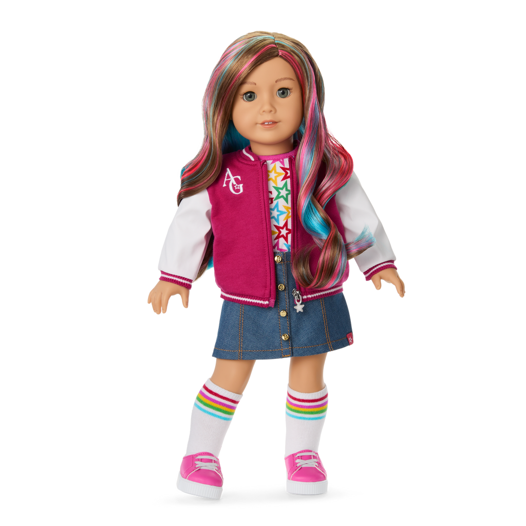 Truly Me™ 18-inch Doll #101 with wavy caramel hair C1