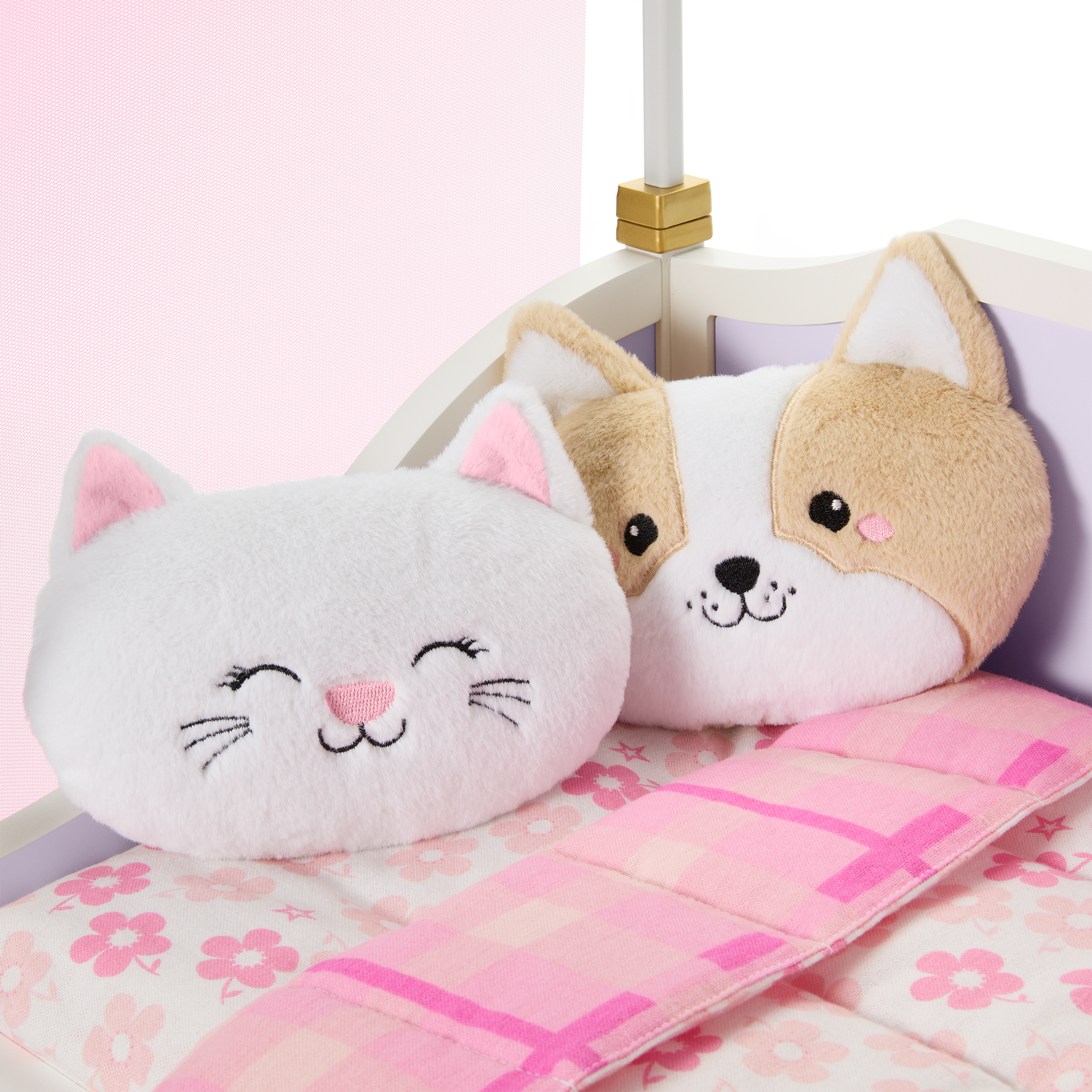 All Set for Sleepovers Canopy Bed for 18-inch Dolls E6