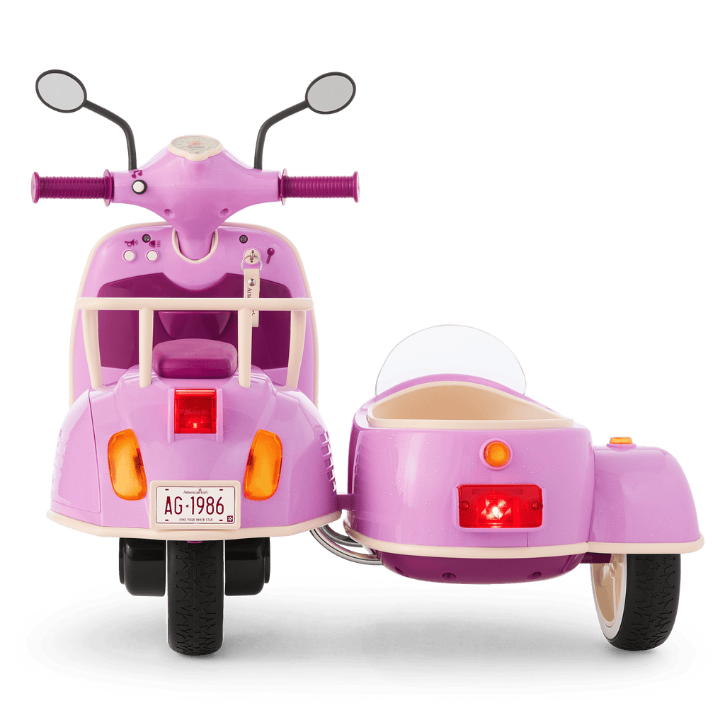 Hit the Road Scooter & Sidecar for 18-inch Dolls C9