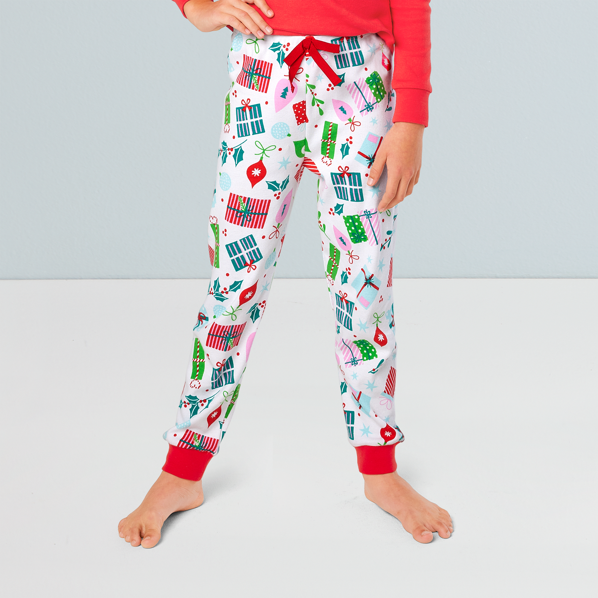 Holiday Wish List PJs for Girls D7