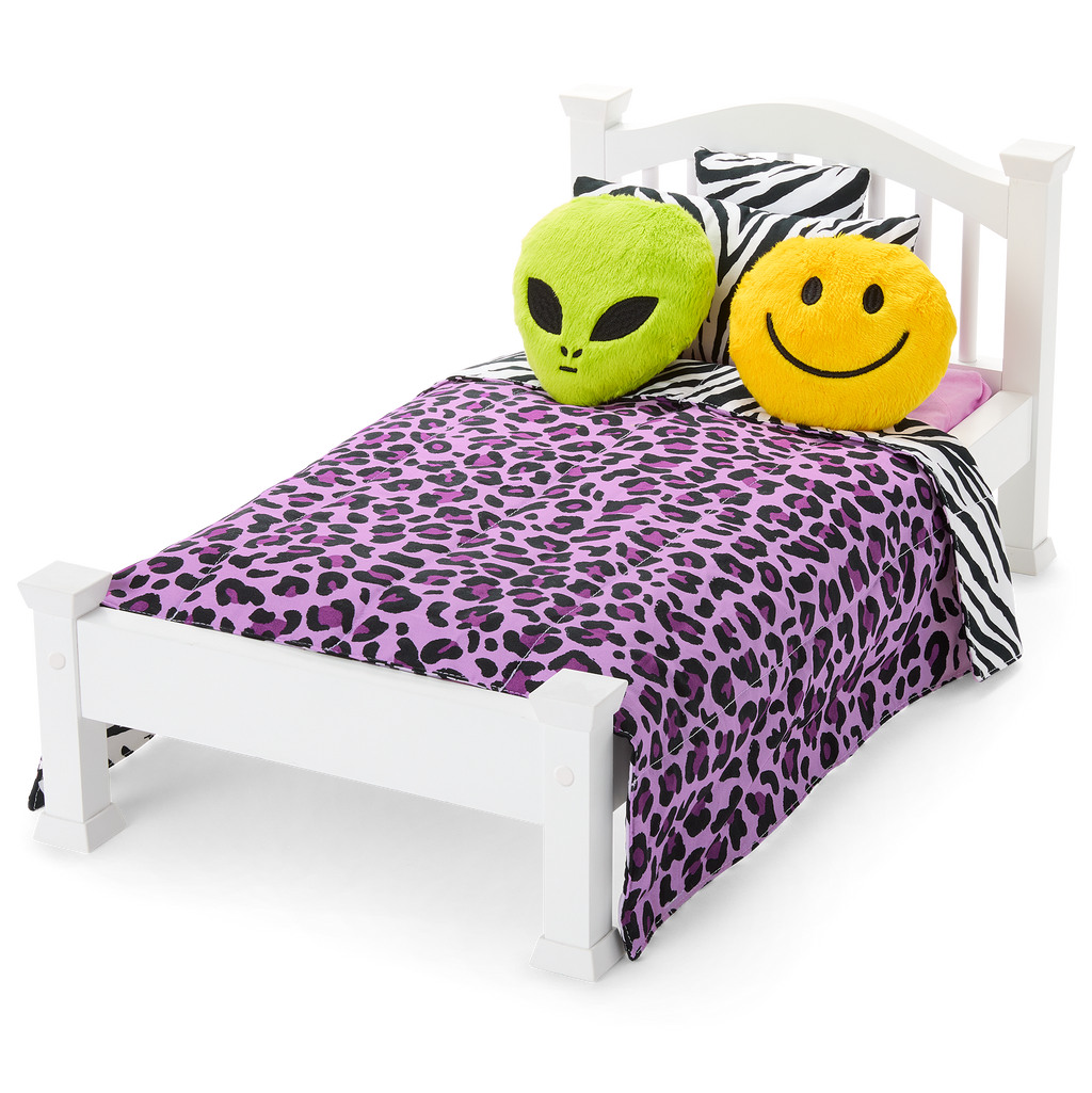 Nicki’s™ Bed & Animal-Print Bedding Set for 18-inch Dolls (Historical Characters) F8
